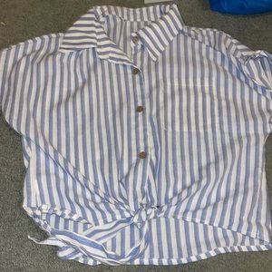 Large, runs a little small